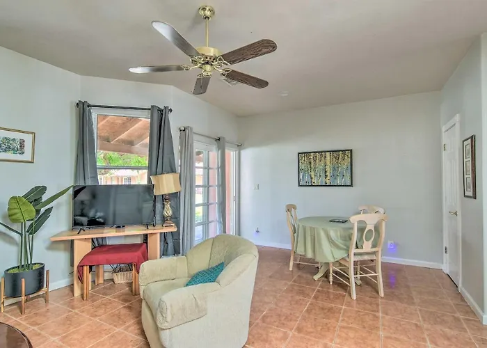 Single-story W/ Patio Space! Eloy