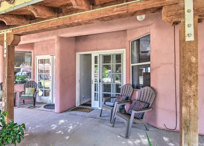 Single-story W/ Patio Space! Eloy